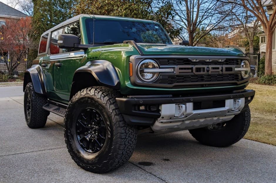 2022 Ford Bronco U725 sold for $75,500