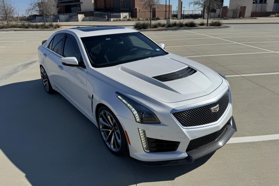 2017 Cadillac CTS & CTS-V sold for $65,000