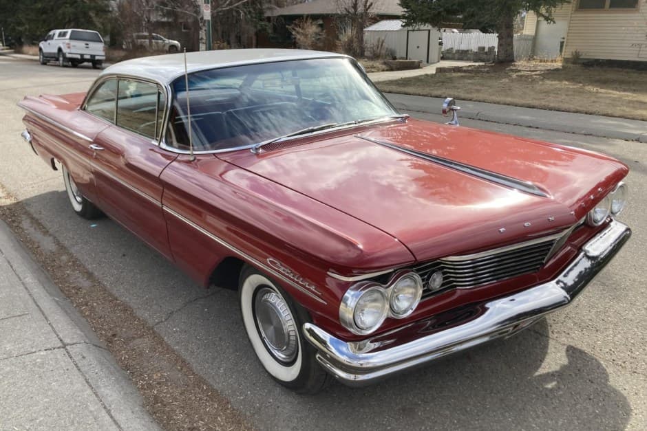 1960 Pontiac Catalina sold for $21,250