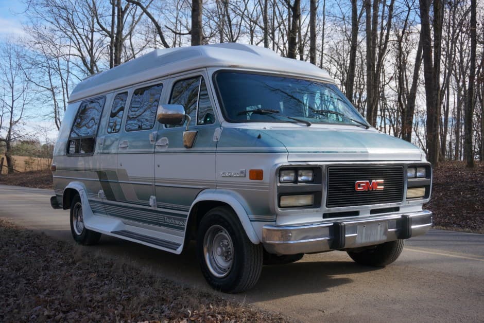 1992 GMC Van sold for $6,000
