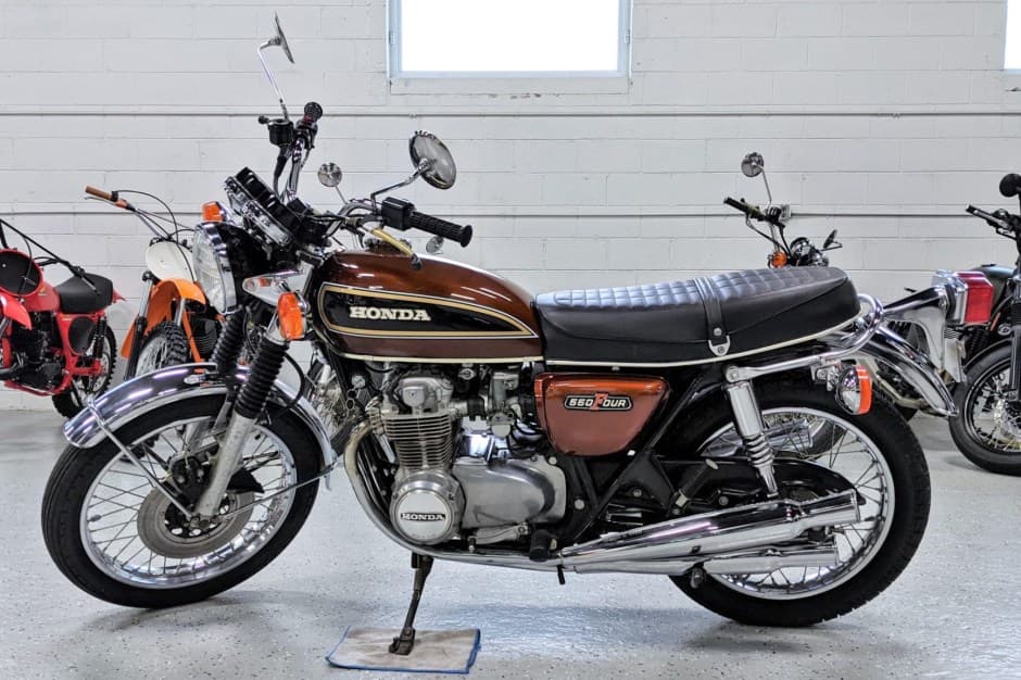 1976 Honda CB500 Four & CB550 sold for $9,100