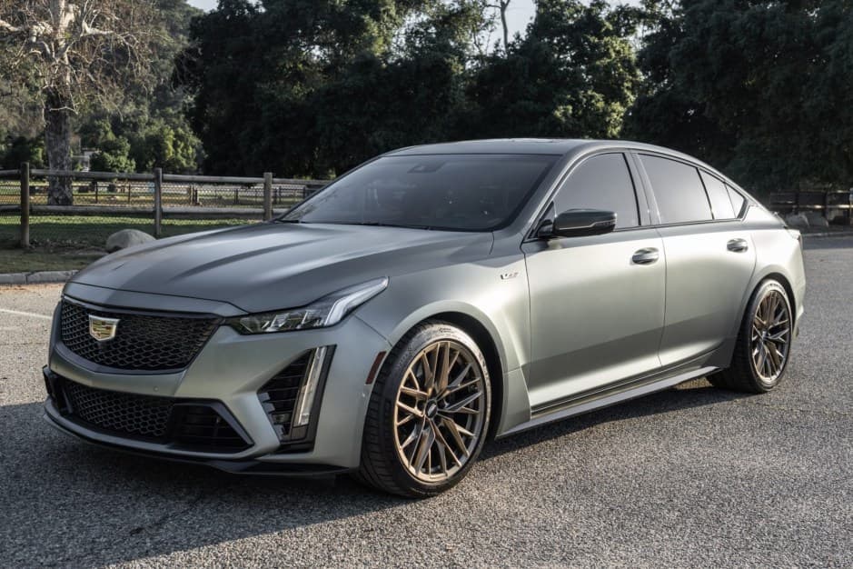 2022 Cadillac CT5 & CT5-V sold for $115,000