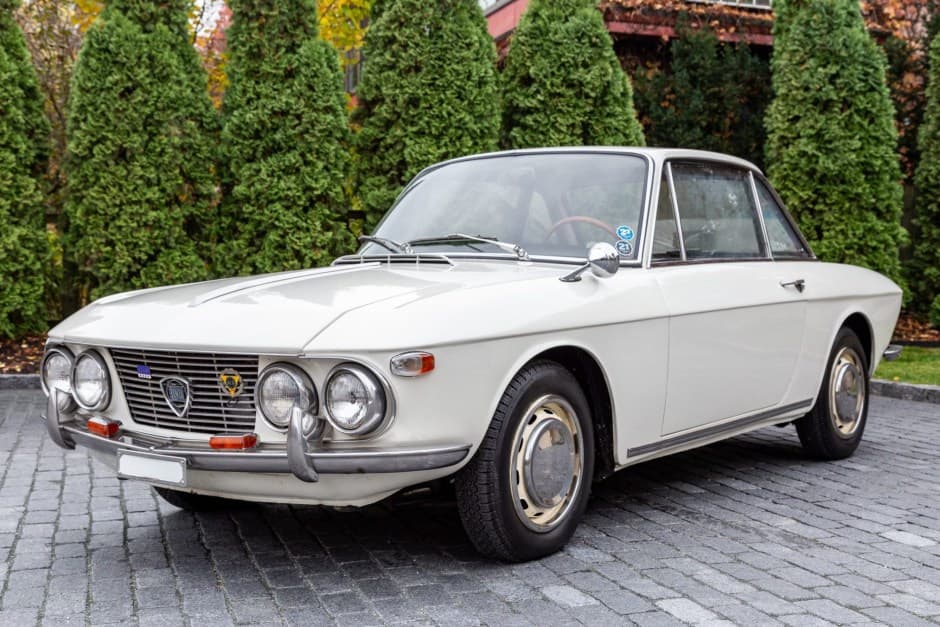 1967 Lancia Fulvia sold for $17,500