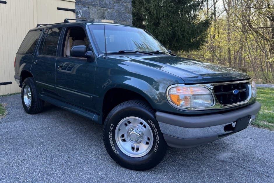 1995 Ford Explorer sold for $9,700