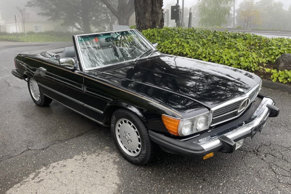 1984 Mercedes-Benz R107 SL sold for $15,500