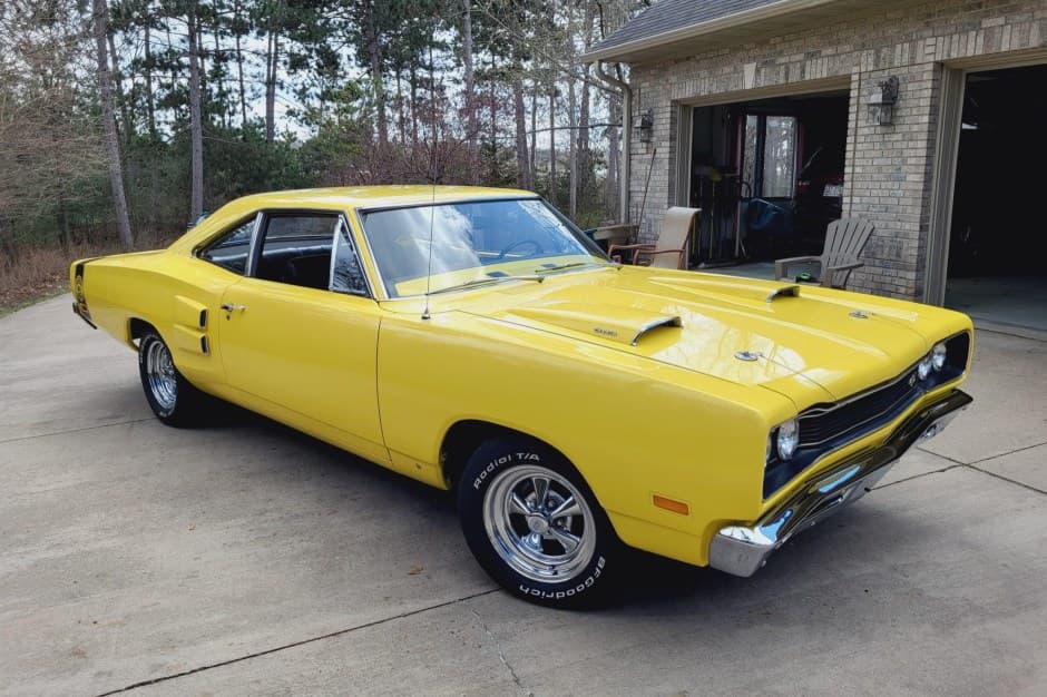 1969 Dodge Super Bee sold for $51,000