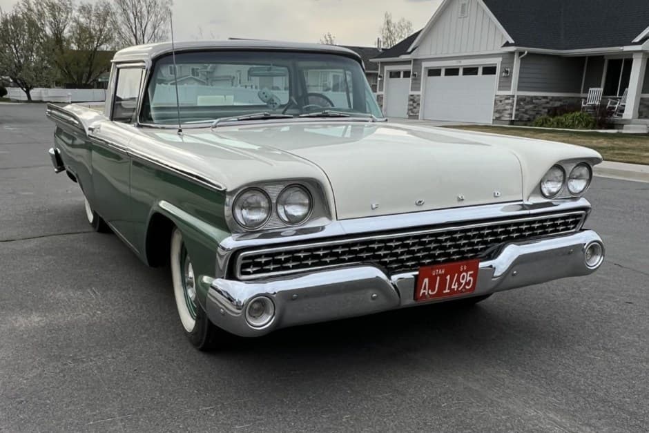 1959 Ford Ranchero sold for $15,000