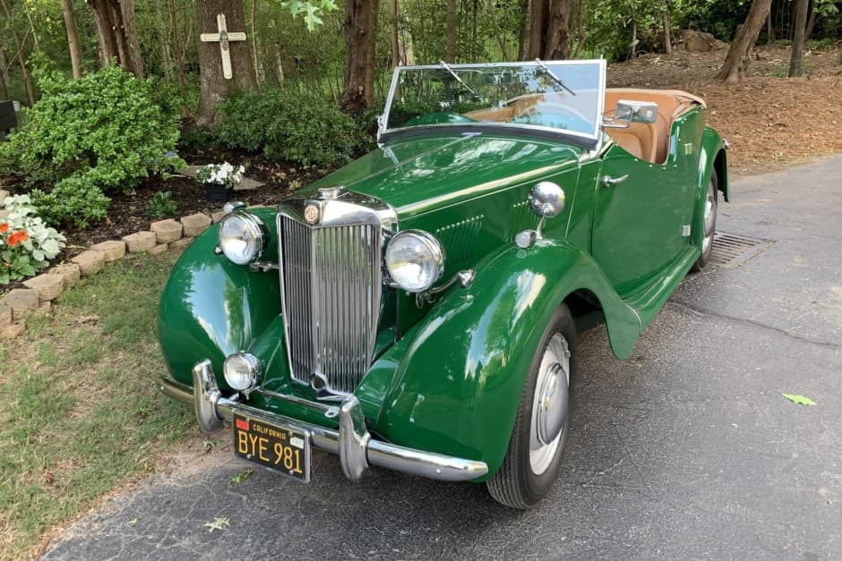 1949 MG  sold for $17,500