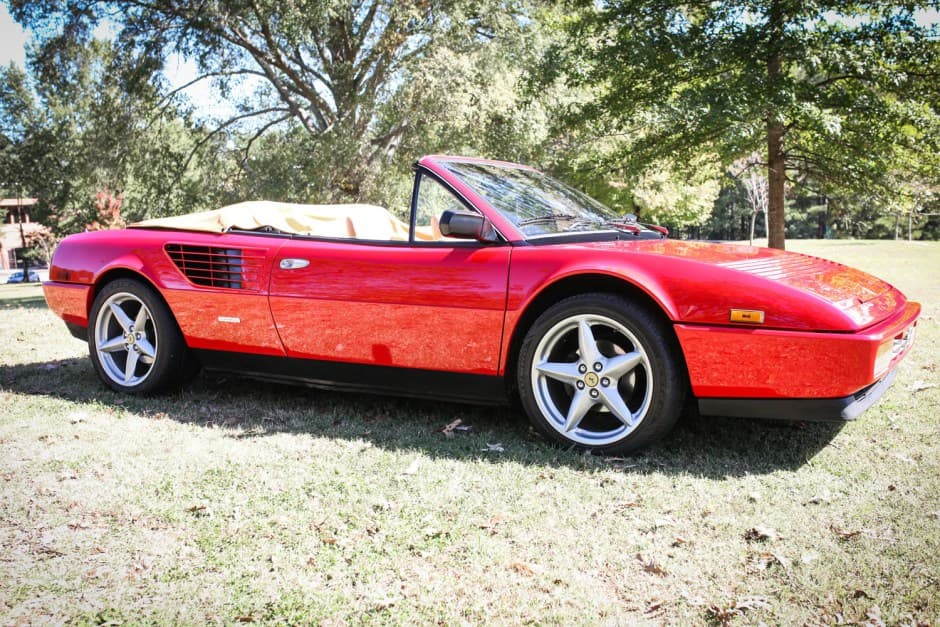 1987 Ferrari Mondial sold for $35,500