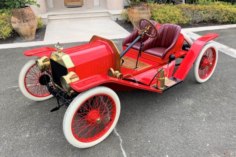 1912 Ford  sold for $18,169