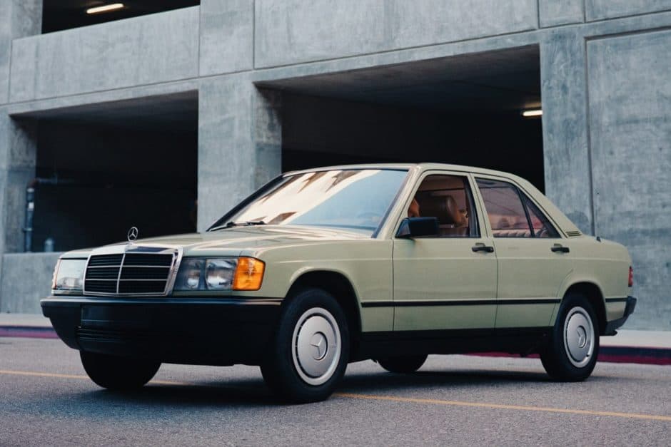 1984 Mercedes-Benz W201 190 sold for $4,600