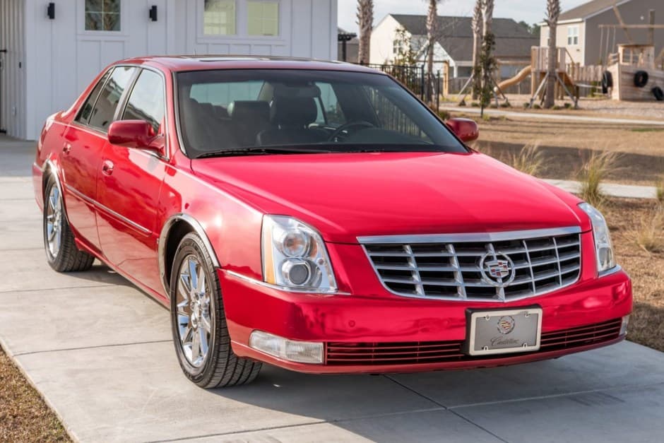 2006 Cadillac DTS sold for $10,500