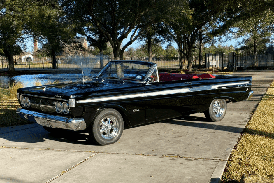 1964 Mercury Comet sold for $25,777