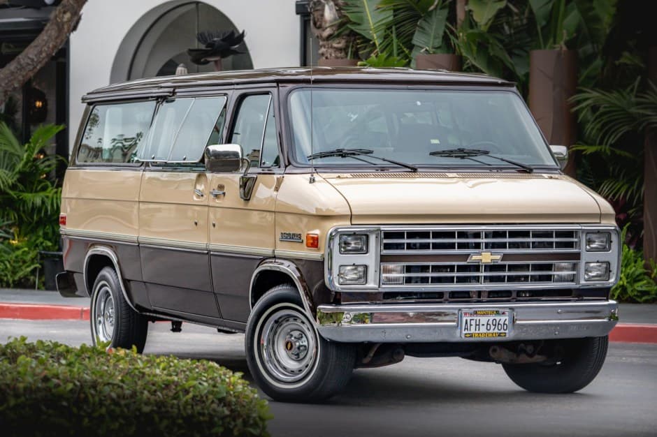 1985 Chevrolet G-Series Van sold for $24,400