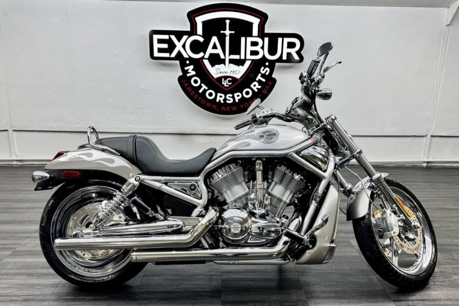 2006 Harley-Davidson V-Rod sold for $20,000