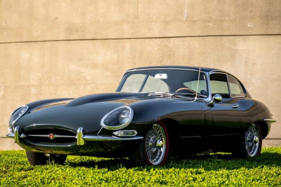 1965 Jaguar XKE Series I sold for $82,000