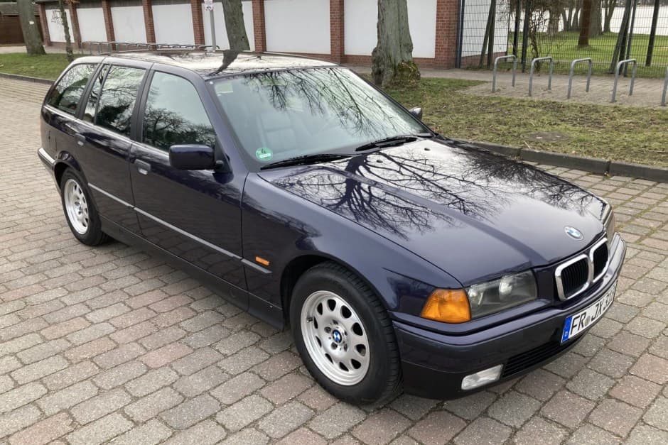 1997 BMW E36 3-Series sold for $6,200
