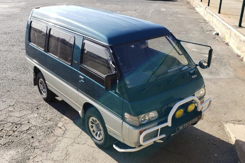 1993 Mitsubishi Delica sold for $10,000