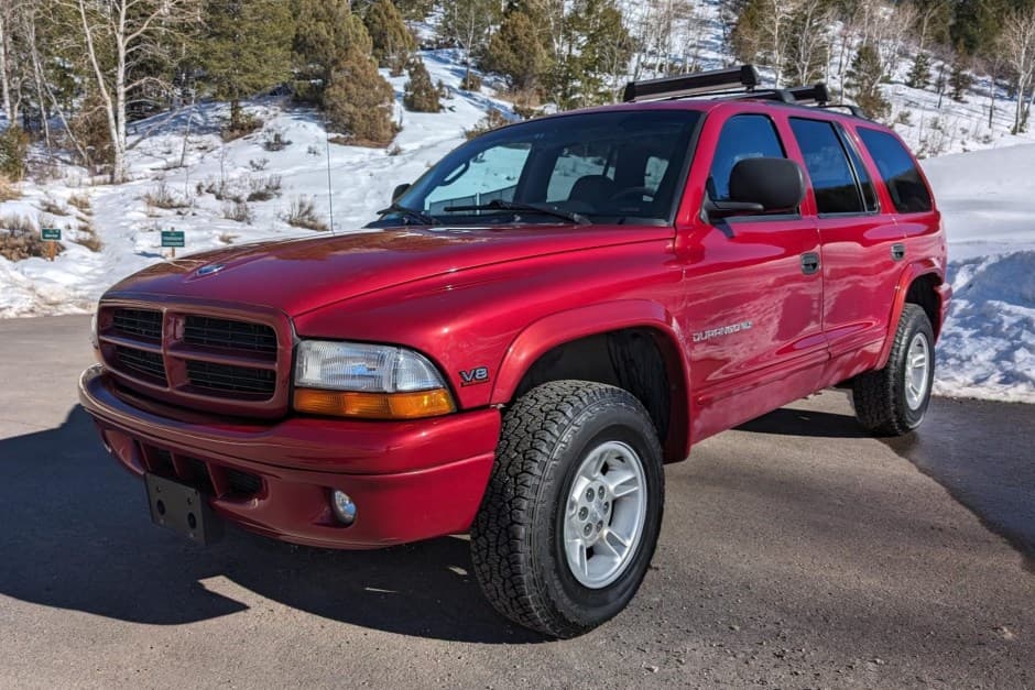 2000 Dodge Durango sold for $7,866