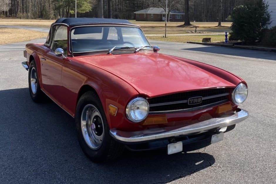 1971 Triumph TR6 sold for $5,000