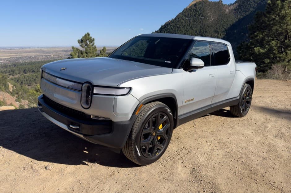 2022 Rivian R1T sold for $75,751