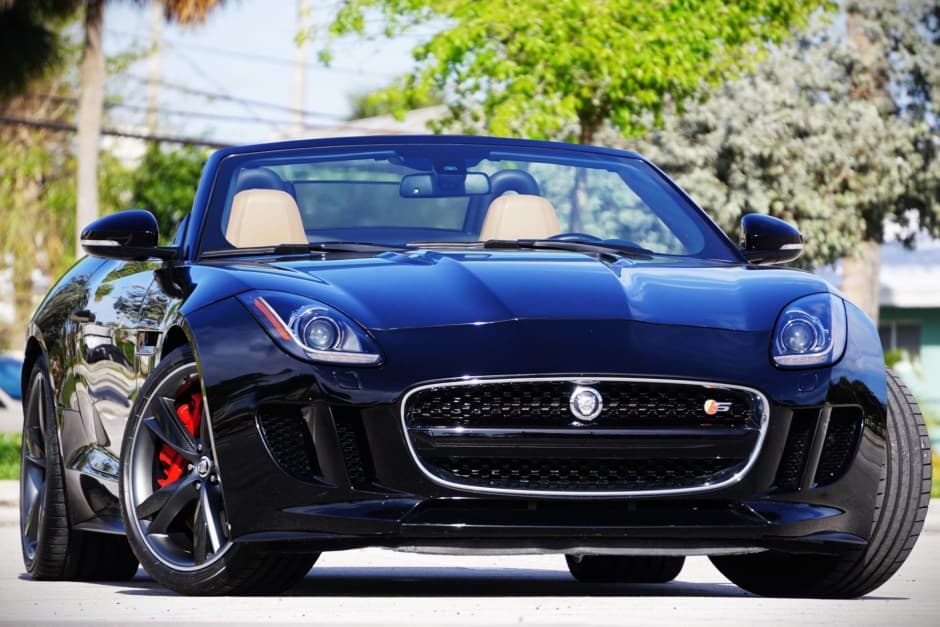 2014 Jaguar F-Type sold for $39,333