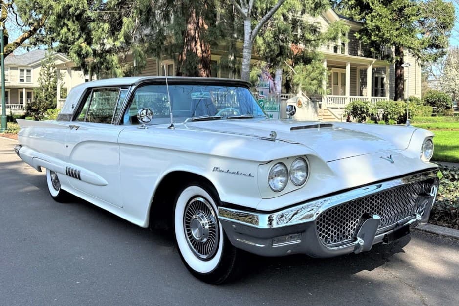 1958 Ford Thunderbird (1958-1960) sold for $25,000