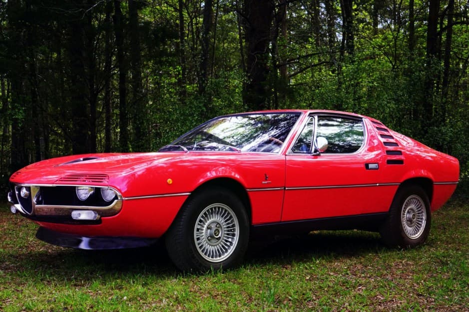 1971 Alfa Romeo Montreal sold for $89,000