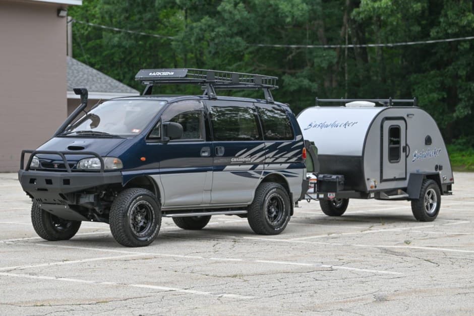 1995 Mitsubishi Delica sold for $29,750
