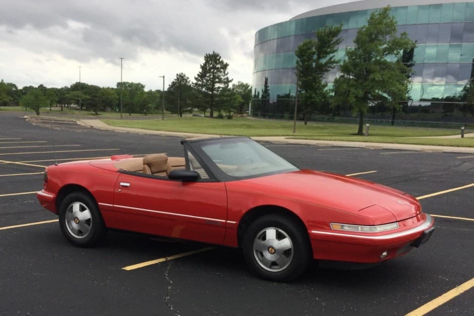 1990 Buick Reatta sold for $11,000