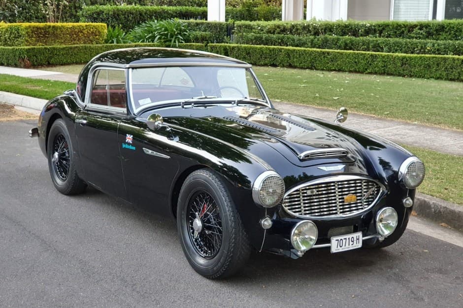 1959 Austin-Healey 3000 sold for $37,000