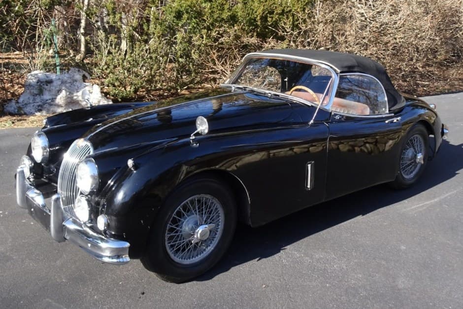 1958 Jaguar XK150 sold for $40,000