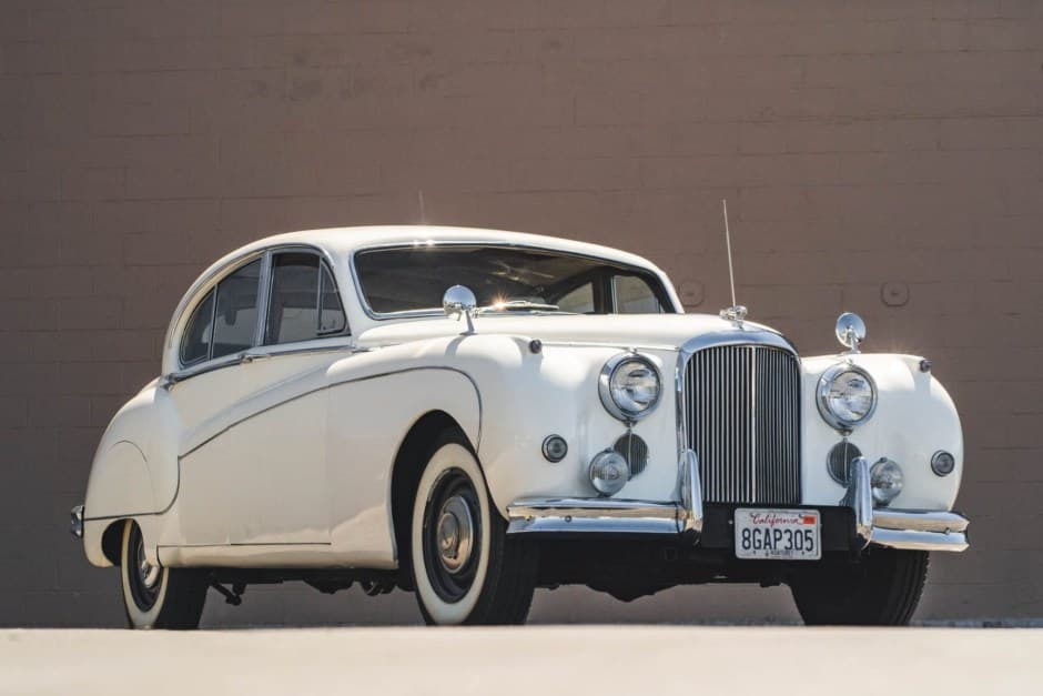 1959 Jaguar Mk VII, VIII, & IX sold for $14,000