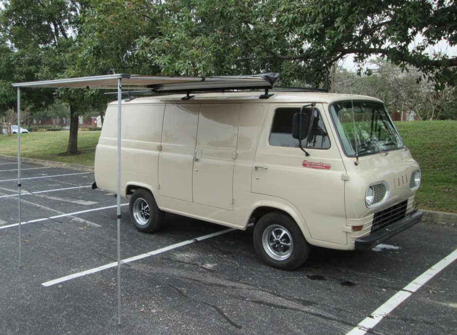 1966 Ford Econoline Van sold for $7,300