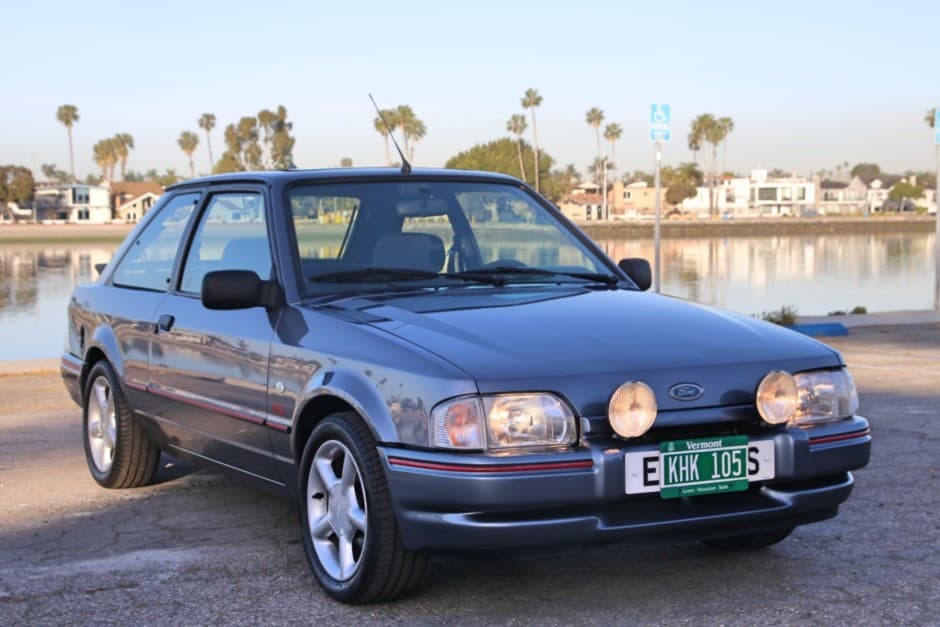 1988 Ford  sold for $17,750