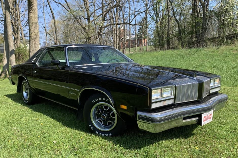 1977 Oldsmobile Cutlass sold for $13,000