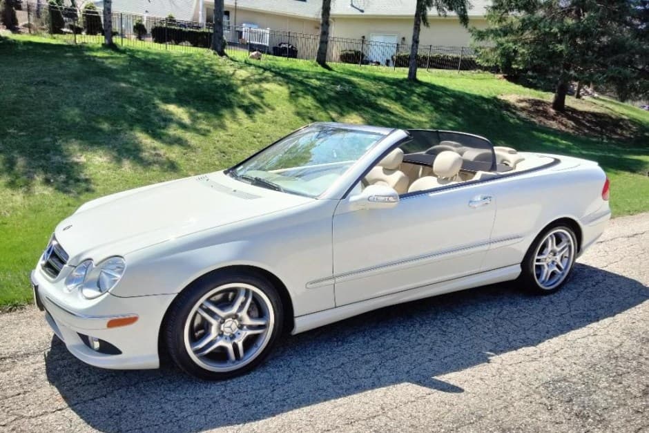 2008 Mercedes-Benz CLK-Class sold for $20,000