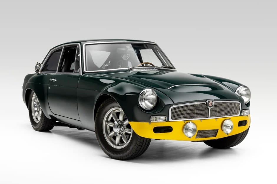1968 MG MGC sold for $59,750