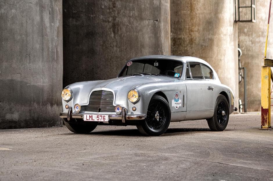 1954 Aston Martin DB2, DB2/4, and DB Mark III sold for $147,000