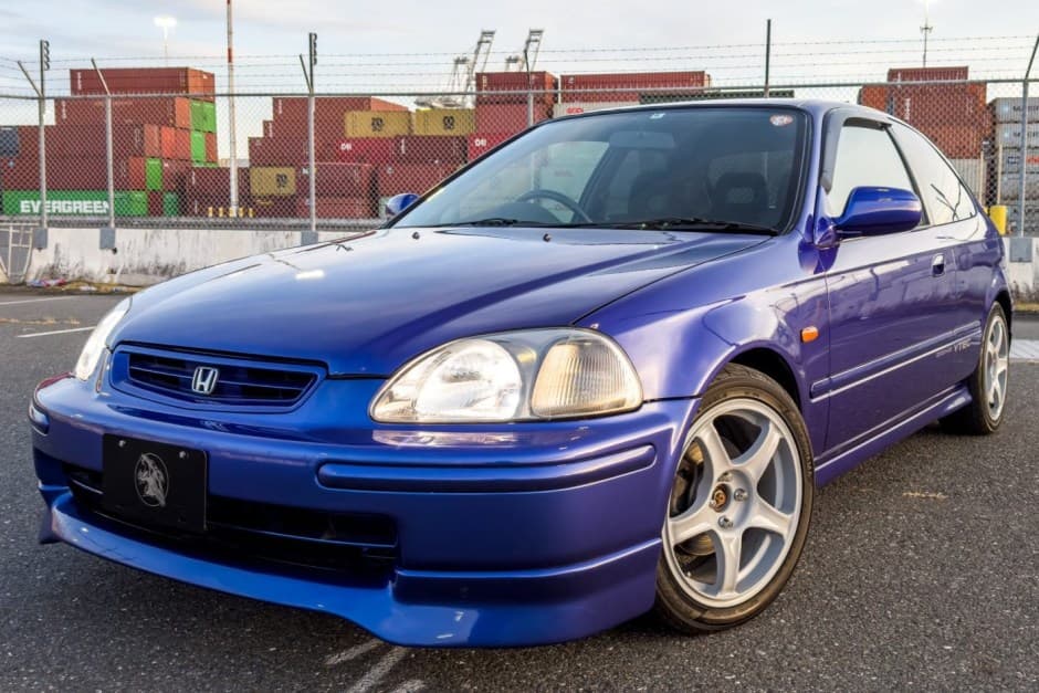 1997 Honda Civic Si sold for $16,000