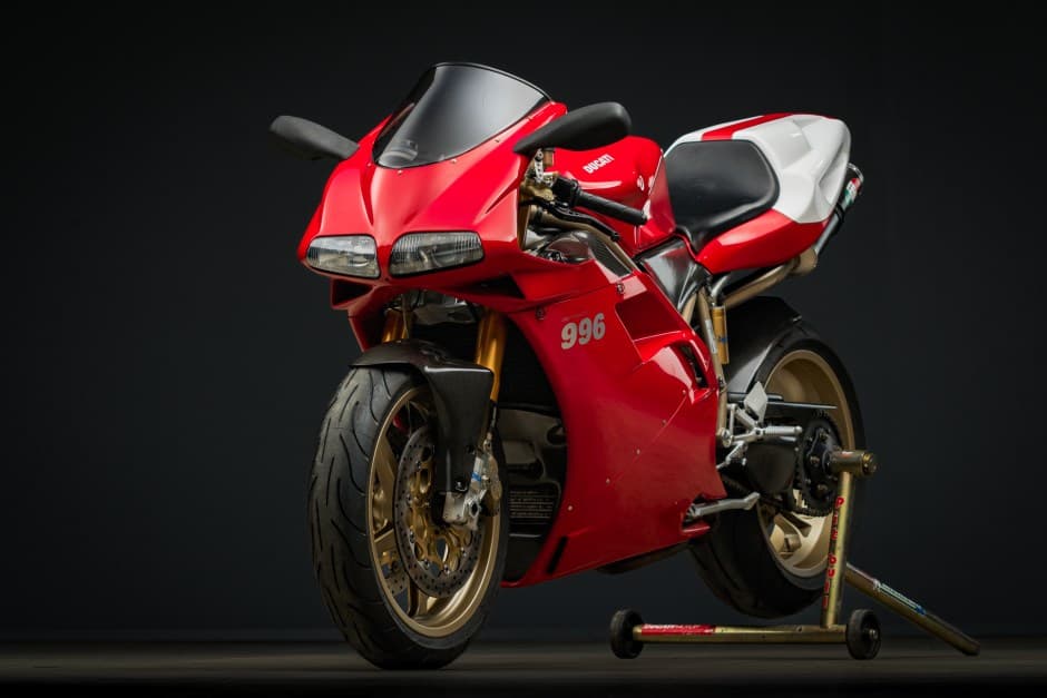 1999 Ducati 996 sold for $15,250