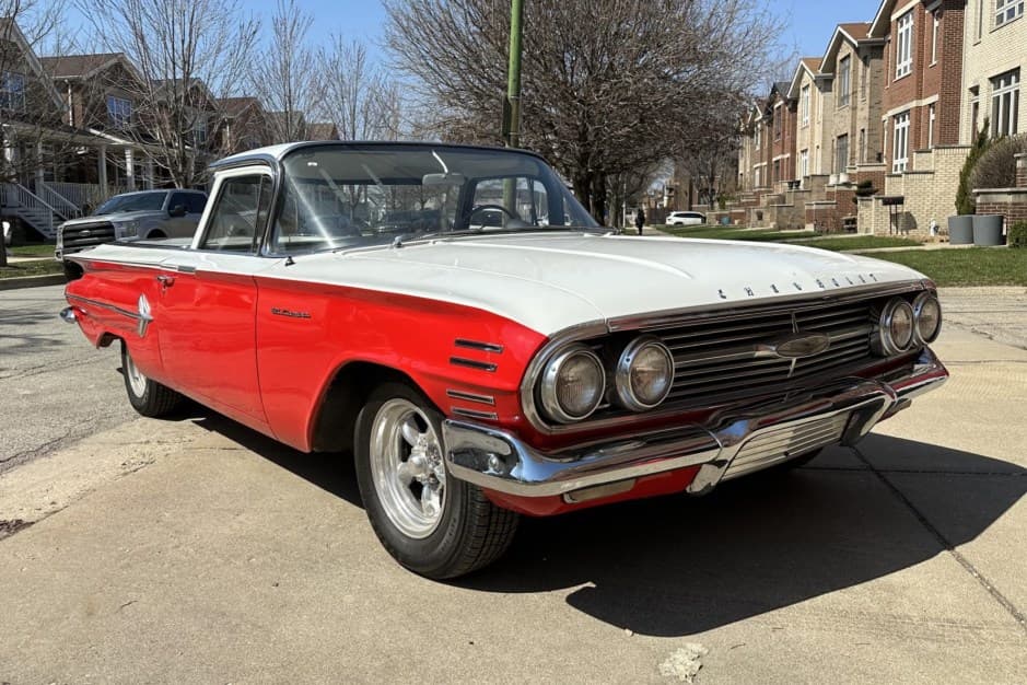 1960 Chevrolet El Camino sold for $17,750
