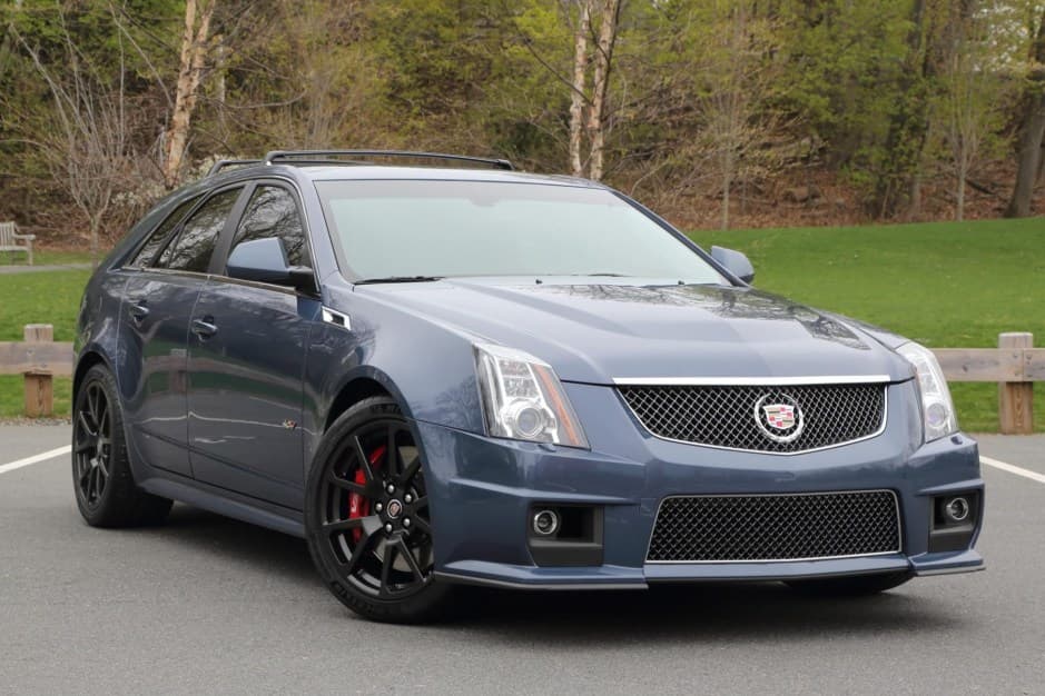 2013 Cadillac CTS & CTS-V sold for $93,000