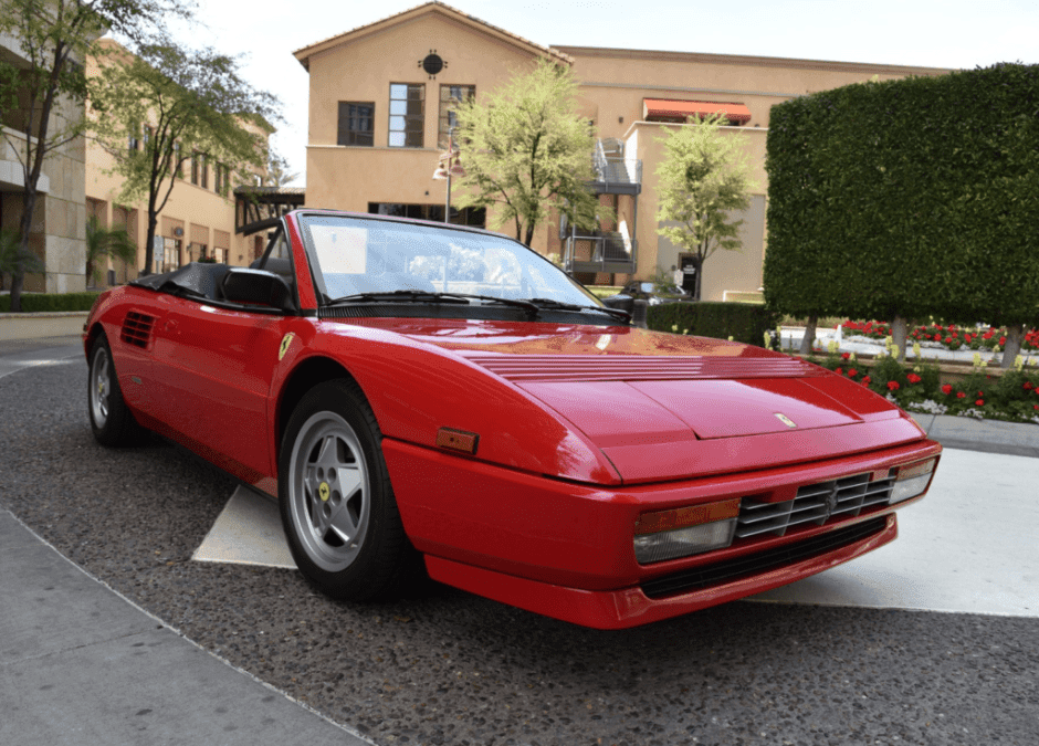 1992 Ferrari Mondial sold for $48,500