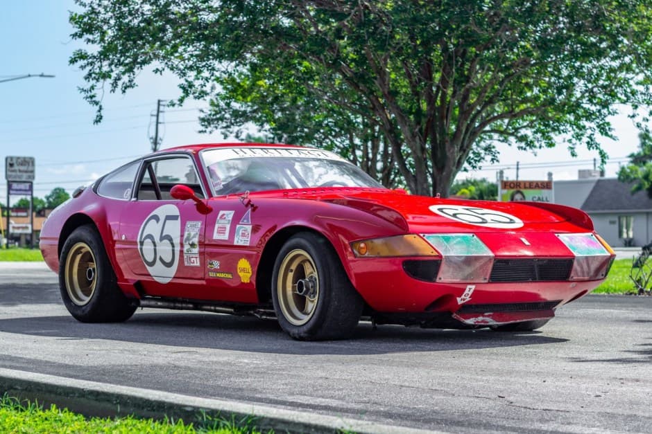 1969 Ferrari Daytona sold for $800,000