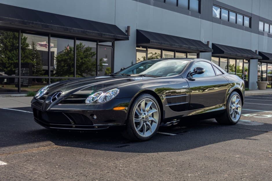 2006 Mercedes-Benz SLR McLaren sold for $375,000