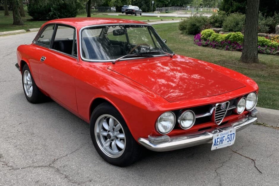 1968 Alfa Romeo 105/115 Series Coupe sold for $23,200