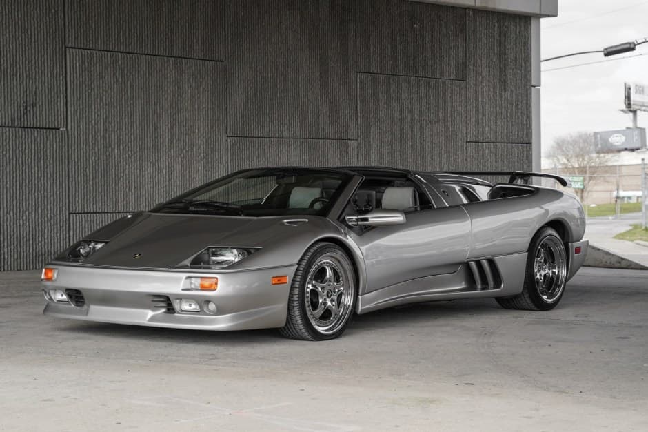 1999 Lamborghini Diablo sold for $260,000