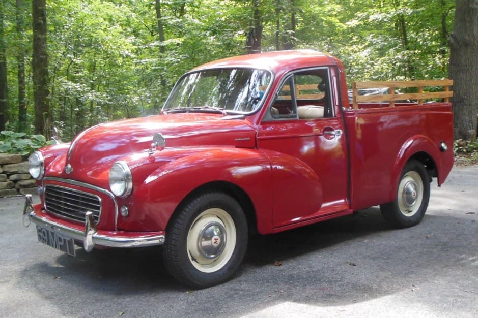 1959 Morris Minor sold for $24,250
