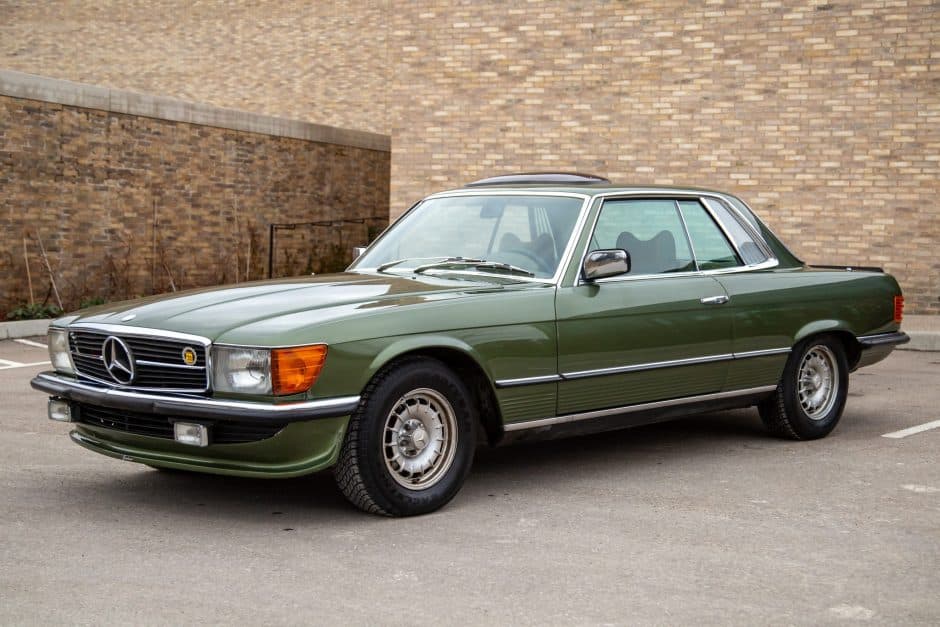 1978 Mercedes-Benz C107 SLC sold for $9,900